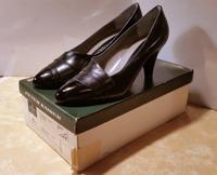 PETER KAISER Pumps High Heels schwarz 60er Jahre Gr.4½ ungetragen Berlin - Tempelhof Vorschau