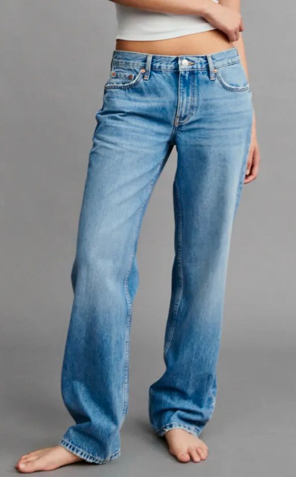 Gina Tricot Low straight Jeans blau 36 in Kevelaer