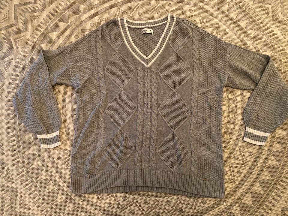 Pullis Pullover Shirts S / M / 36 / 38, Hollister,  New Balance in Recklinghausen