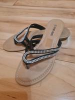Damen Zehensteg Sandalen Gr.38, bequem, Neuwertig Saarland - Wadern Vorschau