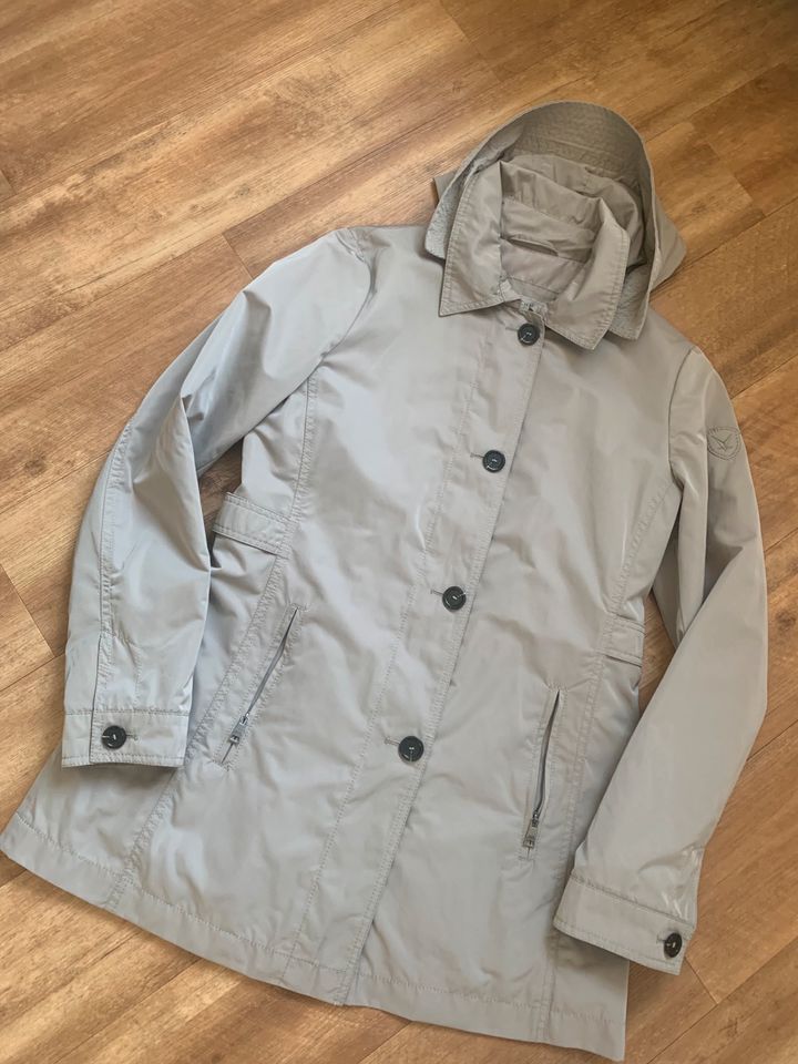 Fuchs Schmitt Jacke beige Gr. 38 in Schwanewede