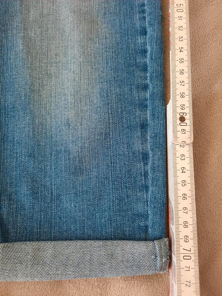 GINA Damenjeans Bermuda 36/S ca 170 Capri NEU in Hofgeismar