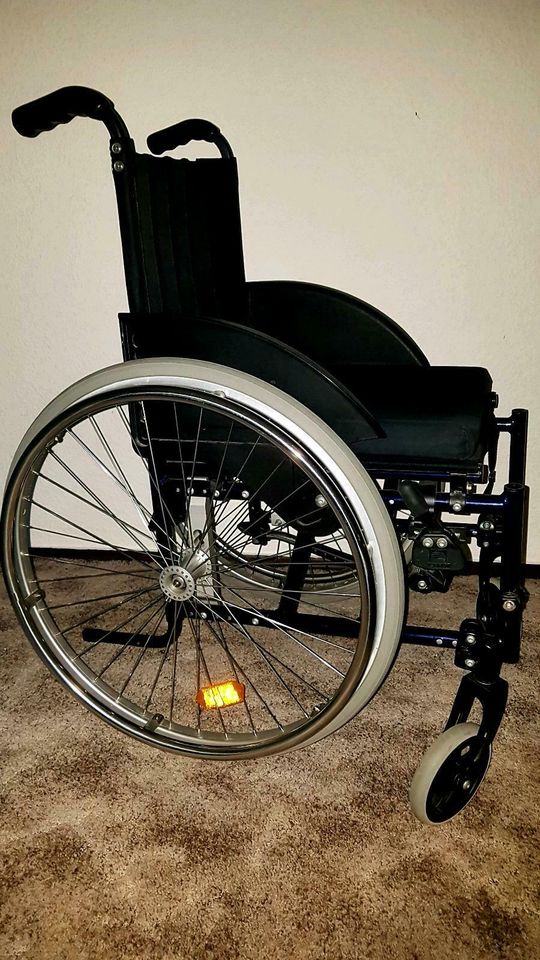 Rollstuhl , techn./ opt.  guter Zustand in Elsterberg