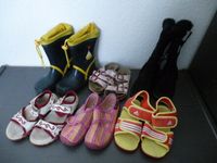 Schuhpaket Gr. 27 Mädchen Hausschuhe, Sandalen, Winterstiefel #96 Sachsen - Schkeuditz Vorschau