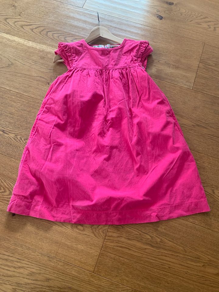 Schönes Kleid Mini Boden 140 in Gmund