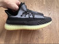 Yeezy Carbon Düsseldorf - Rath Vorschau