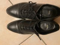 Hugo Boss Damen Schnürschuhe Gr 38 Hessen - Rödermark Vorschau