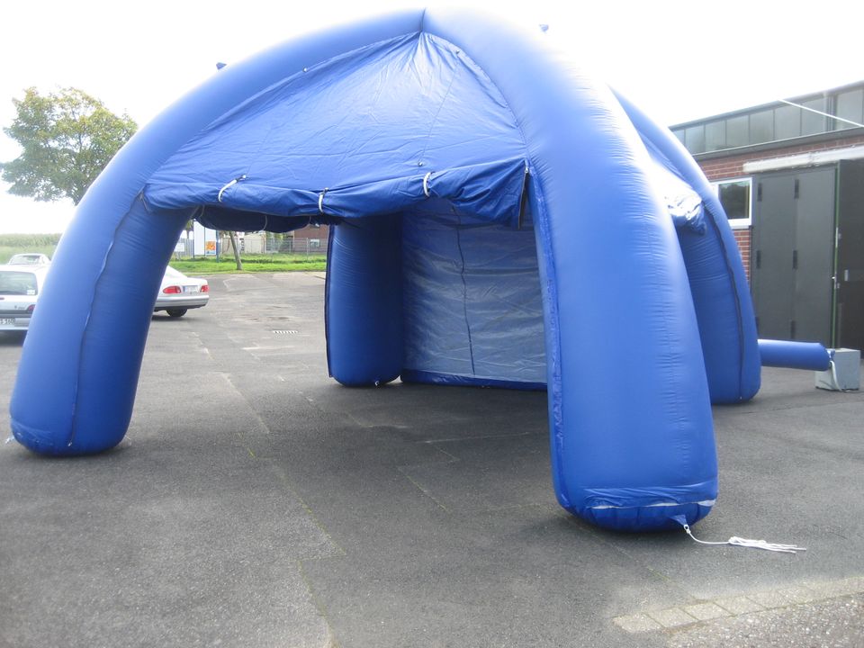 Airtent, aufblasbares Zelt, Schlangenzelt 5 x 5 m in Viersen