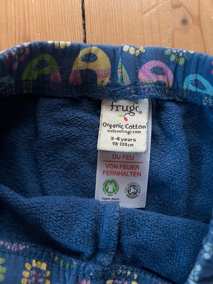 Frugi Hose Gr. 98/104 in Pfarrkirchen