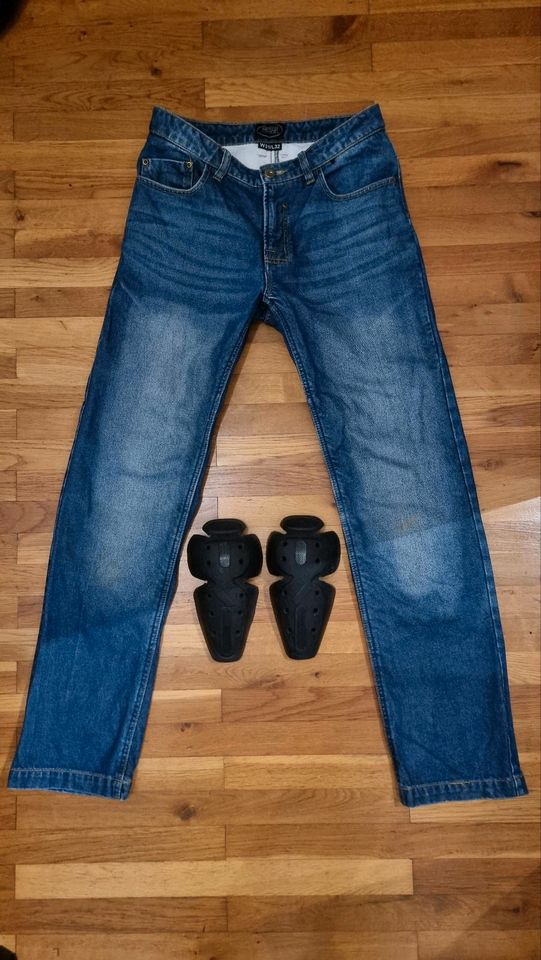 Motorrad Jeans W31/L32 in Stolberg (Rhld)