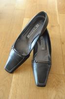 Maripe Pumps Schuhe Vintage 2000er Gr 38 schwarz Leder Top  S Baden-Württemberg - Ravensburg Vorschau