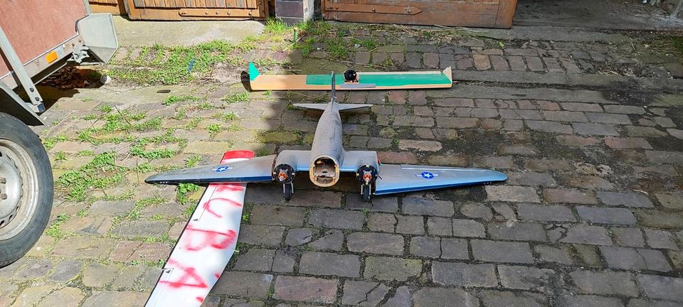 Modellflugzeuge (Hobbyaufgabe) in Lauchhammer