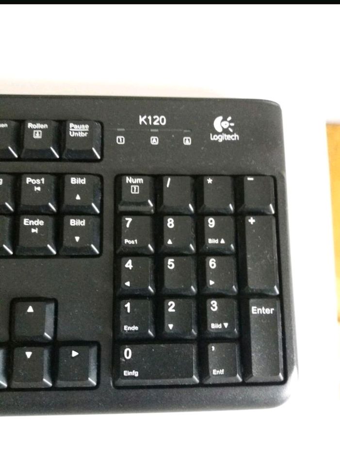 LOGITECH Keyboard K 120 in Rückersdorf