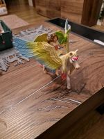 Schleich 70566 Surah mit Glitzer-Pegasus Nordrhein-Westfalen - Euskirchen Vorschau