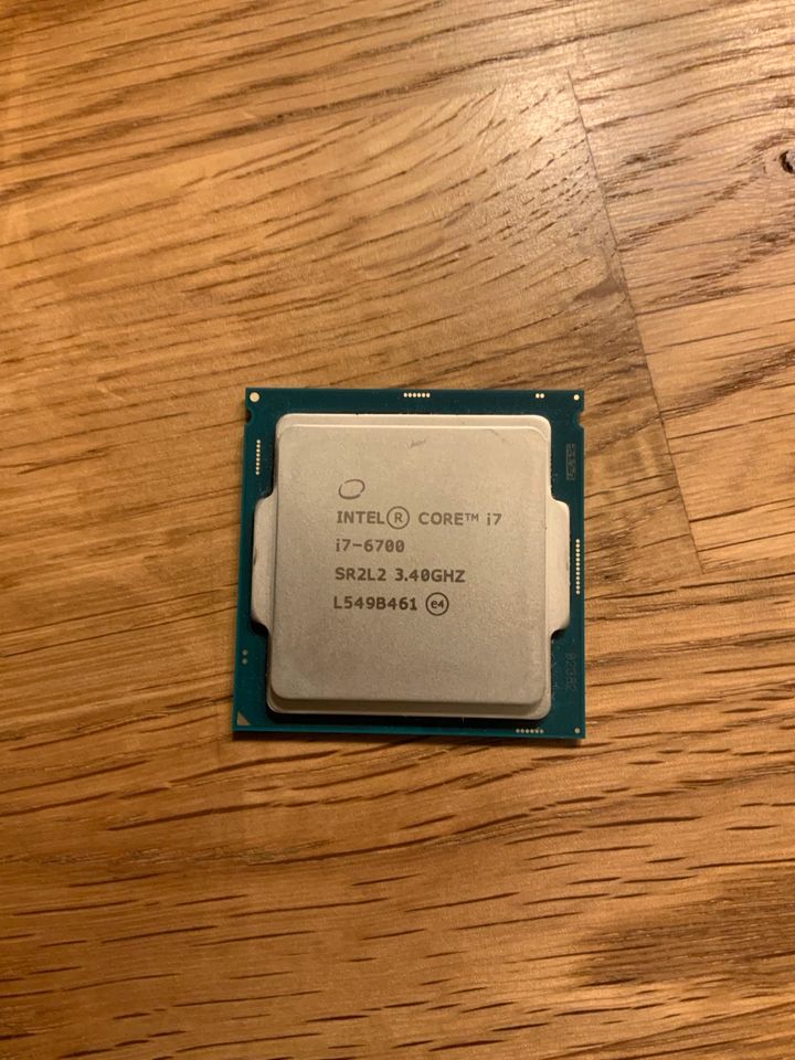 Intel Core i7 6700 CPU 3.4GHz in Aschaffenburg