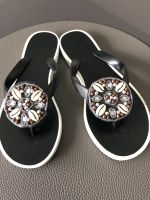 Mädchen Flipflops schwarz/weiß 2€Gr. 36 Hessen - Philippsthal (Werra) Vorschau