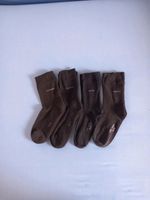 schwarze Socken 4 Paar zus. 1,00 € Gr 38 - 40 Schleswig-Holstein - Großenaspe Vorschau