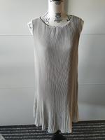 H&M midi Kleid ärmellos grau beige Plissee Chiffon S Neu Bayern - Hallstadt Vorschau