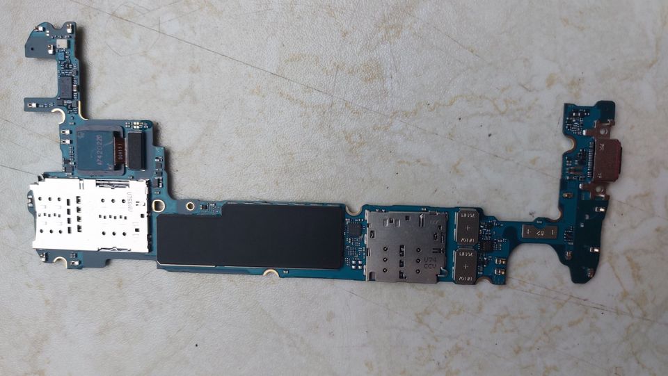 Samsung Galaxy A5 2017 Board, Mainboard, Platine in Dahlen