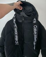 Calvin Klein Steppjacke  ( M / L ) Bremen - Gröpelingen Vorschau