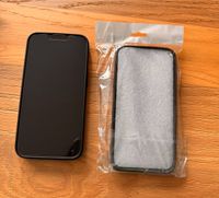 Handyhülle Apple iPhone 13 Pro neu schwarz neu Original verpackt Schleswig-Holstein - Lübeck Vorschau