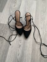 Pumps mit Beingurt Mitte - Wedding Vorschau