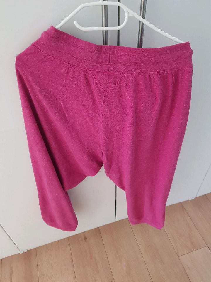 Hose / Leggings/ Kurze Hose in Erftstadt