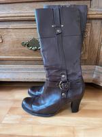 Braune Damen Lederstiefel, Gr 39, sehr gut erhalten Nordrhein-Westfalen - Korschenbroich Vorschau