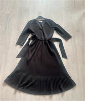 Midi Plissee Abendkleid/Partykleid/Abiye schwarz Gr.M Bayern - Fürth Vorschau