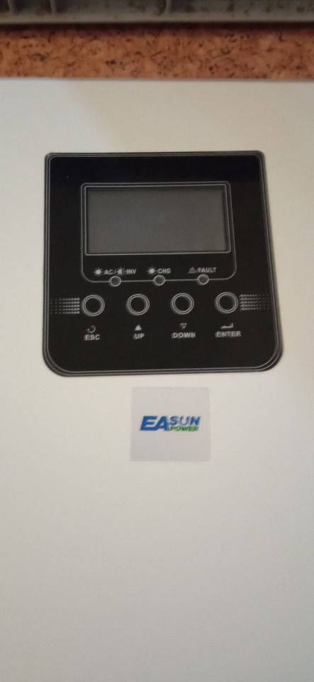 Easun power 3000w Solar wechselrichter 24v 220v 50A MPPT in Eschwege