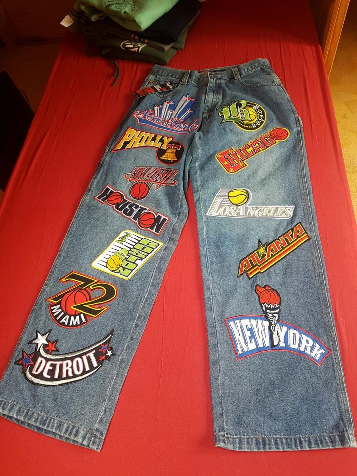 Vintage Baggy Jeans Basketball Patches 30 32 Neu in Garbsen