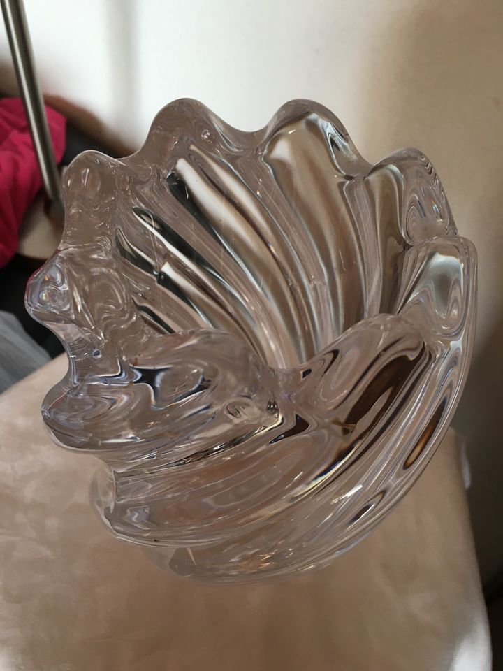 schwere massive Art Vannes France Kristall Vase Vintage in Dorsten
