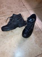NEU Maxguard Sicherheitsschuhe Gr.39 Arbeitsschuhe Schnürstiefel Thüringen - Weida Vorschau