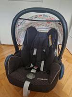 Maxi Cosi Cabriofix mit Neugeboreneneinsatz Düsseldorf - Düsseltal Vorschau