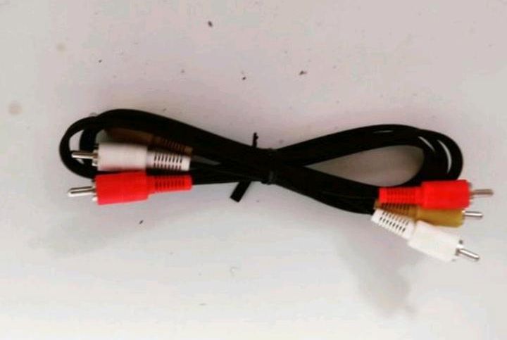 3fach Cinch Kabel Audio Video RCA Stecker in Ingolstadt