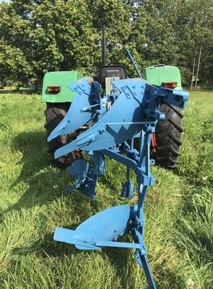 2-Schaar Wendepflug, Handbedienung, Ohne Hydraulik, LEMKEN in Esens