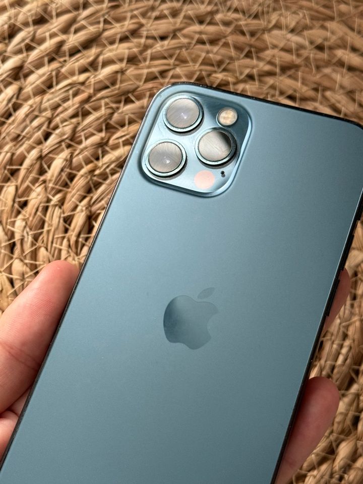 iPhone 12 pro 512 GB Pazifikblau in Merzig