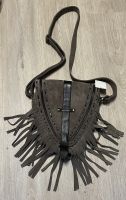 Leder Handtasche mit Fransen und Nieten, Reißverschlüsse, Magnet Rheinland-Pfalz - Bingen Vorschau