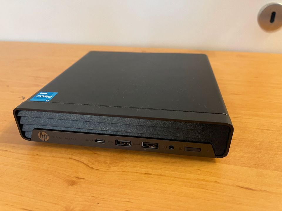 HP Pro Mini 400 G9 I3-12100T 32Gb Ram 256Gb SSD Windows 11 Pro in Visselhövede