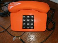 Siemens Retro Tasten Telefon orange 70er 80er Hessen - Eltville Vorschau