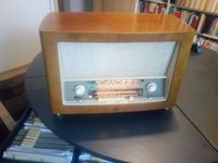 Siemens Röhrenradio H7 1957/58 geprüft und generalüberholt Baden-Württemberg - Künzelsau Vorschau