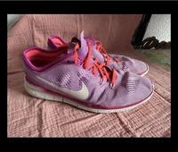 Damen Nike free/lila/Damen Schuhe/ Laufschuhe/sport 41 Rheinland-Pfalz - Adenau Vorschau