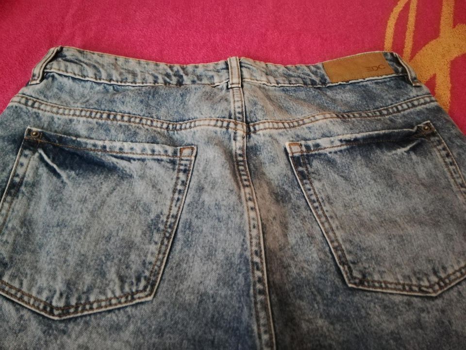 ❌❌ ** Schöne Esprit Jeans Gr 27  Hose, Boyfriend Jeans in Berlin