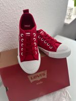 Levi’s Schuhe Gr 30 Neu im Original Karton Sneaker Sportschuhe Baden-Württemberg - Ditzingen Vorschau