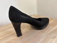 Edle Pumps rund Vicari Venezia schwarz 37,5 Abendschuhe Plateau Leipzig - Probstheida Vorschau