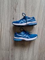 Asics Turnschuhe in Größe 38 Niedersachsen - Aurich Vorschau