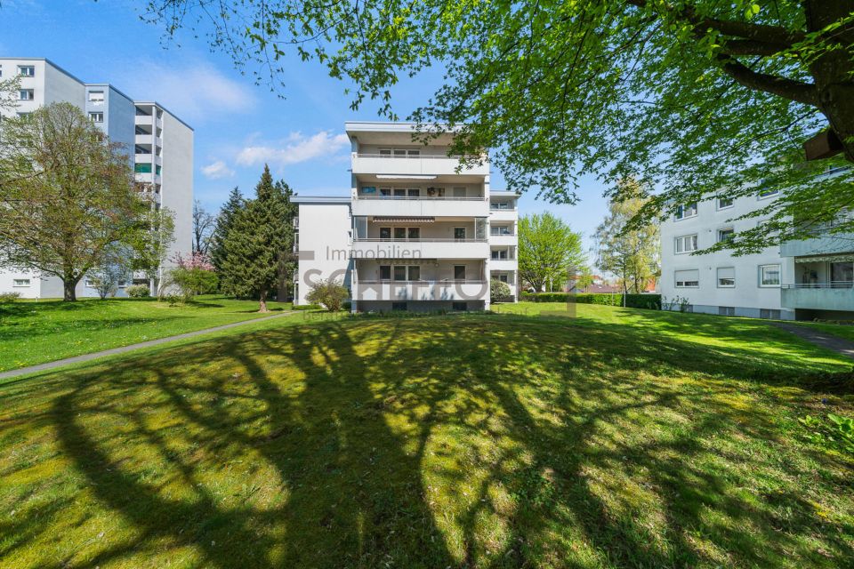 Großzügig und hell! 4,5-Zimmer-Eigentumswohnung mit Sonnenbalkon in Laupheim