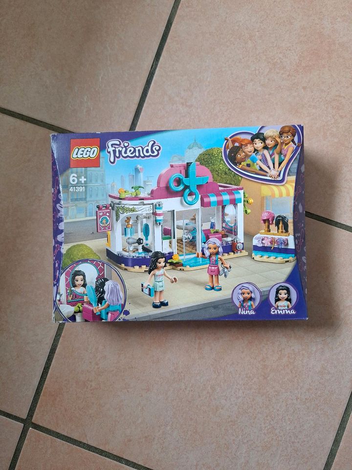 Lego Friends Sets + Zusatzlego auch von Lego Friends in Nisterau