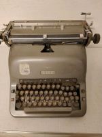 Alte Adler Schreibmaschine zu verschenken! Bayern - Karlstein Vorschau