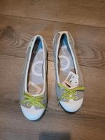 Neu mit Etikett Ballerinas Größe 39 Damen Schuhe Hessen - Marburg Vorschau